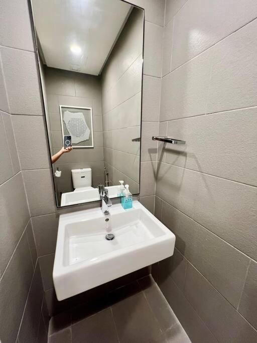 188 2bedroom/4pax/13minute Walk To Klcc Pangsapuri Kuala Lumpur