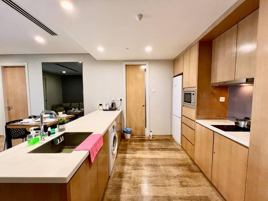 188 2bedroom/4pax/13minute Walk To Klcc * Kuala Lumpur